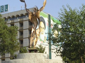 Two manifestations of Iranian Modernity