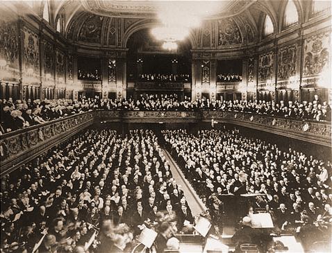 On The Astonishment That Nazis Can “Still” Have&nbsp;Taste